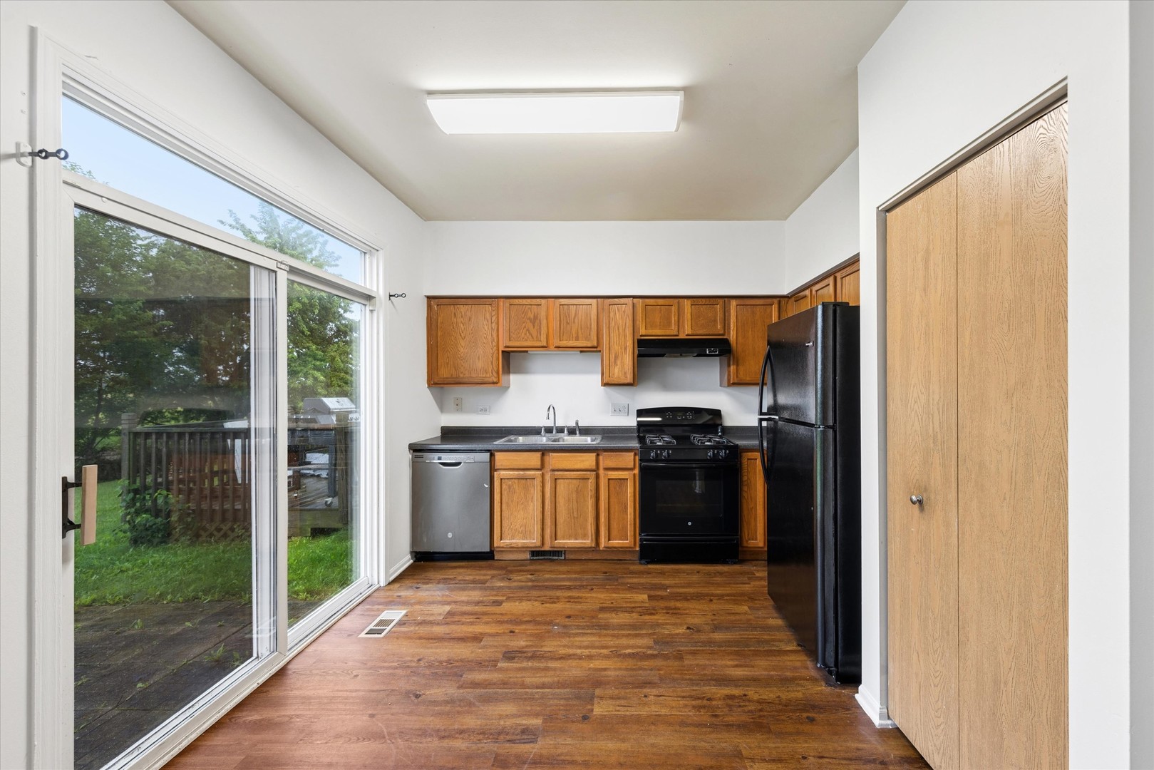 4409 Klatt Street Property Photo 9