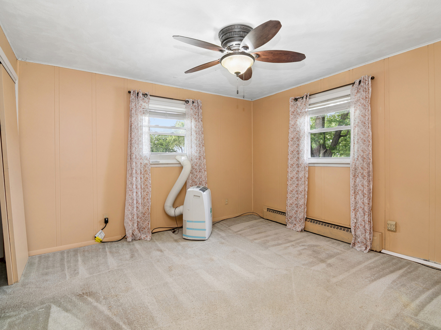 185 N Lynn Court Property Photo 16