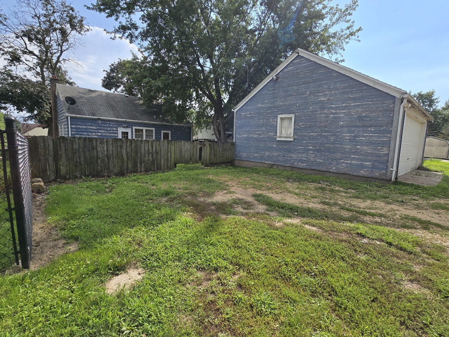 1015 10th Avenue Property Photo 14