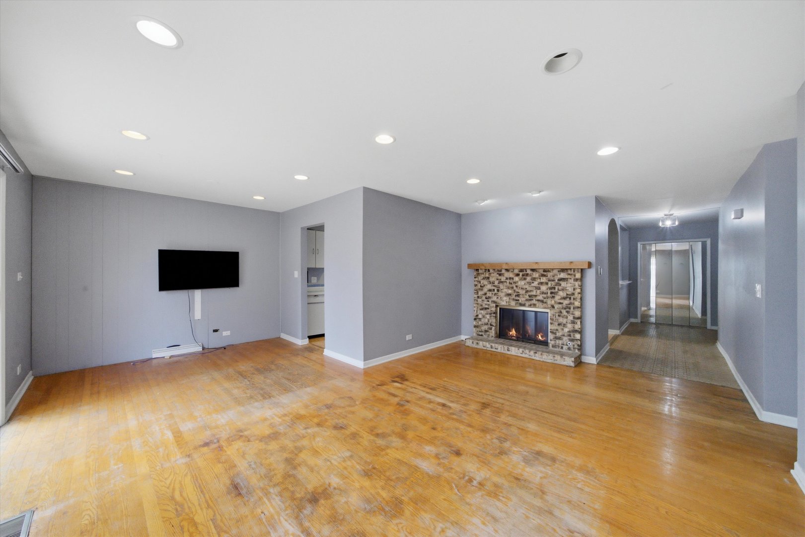601 E Dogwood Lane Property Photo 6