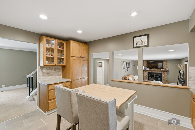 619 E Bauer Road Property Photo 10