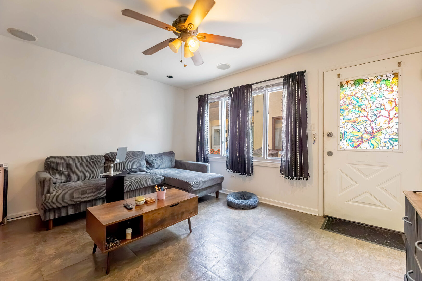 4038 Fitzjames Walk Property Photo 4