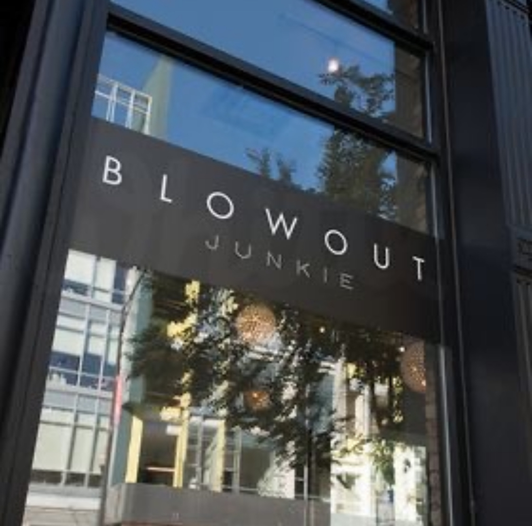 1219 W Madison Street Property Photo 3