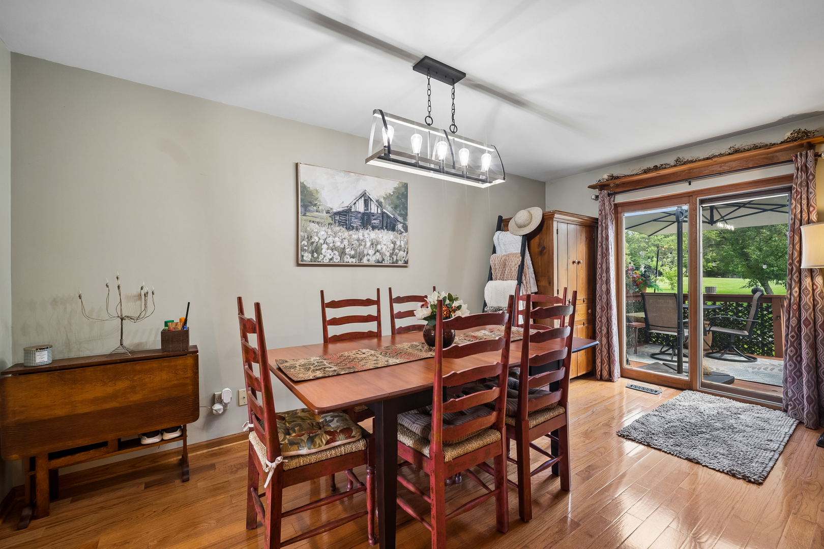 1406 Charleston Court Property Photo 8