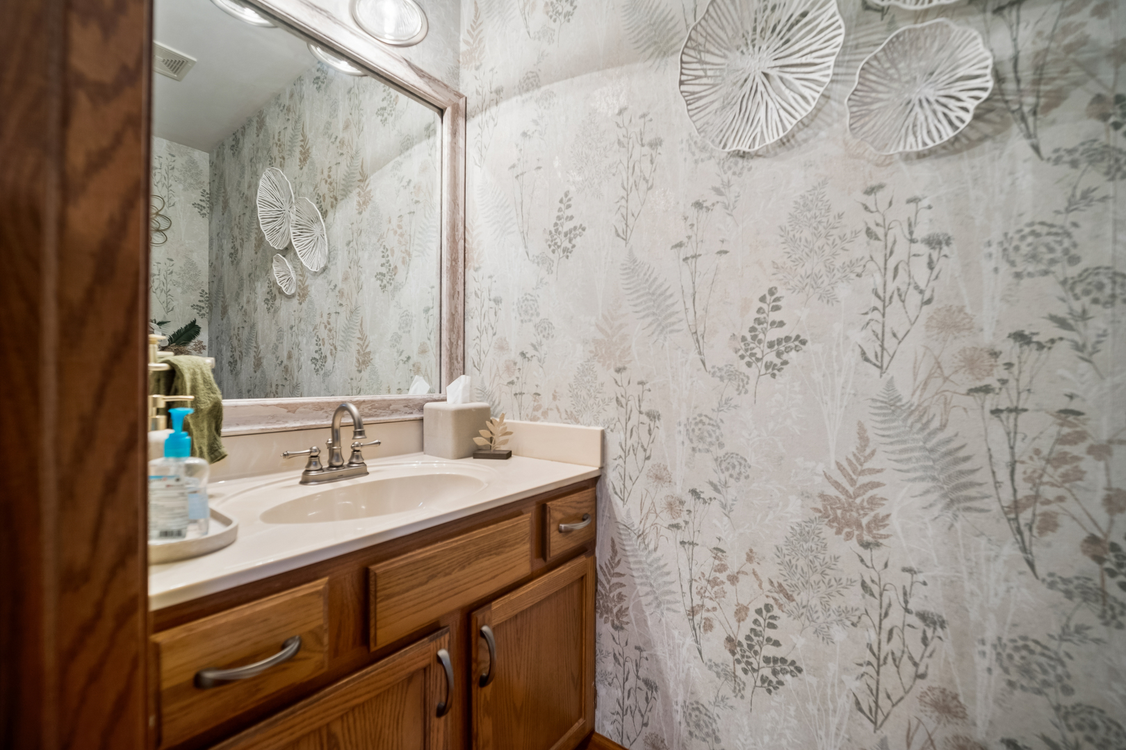 1406 Charleston Court Property Photo 12