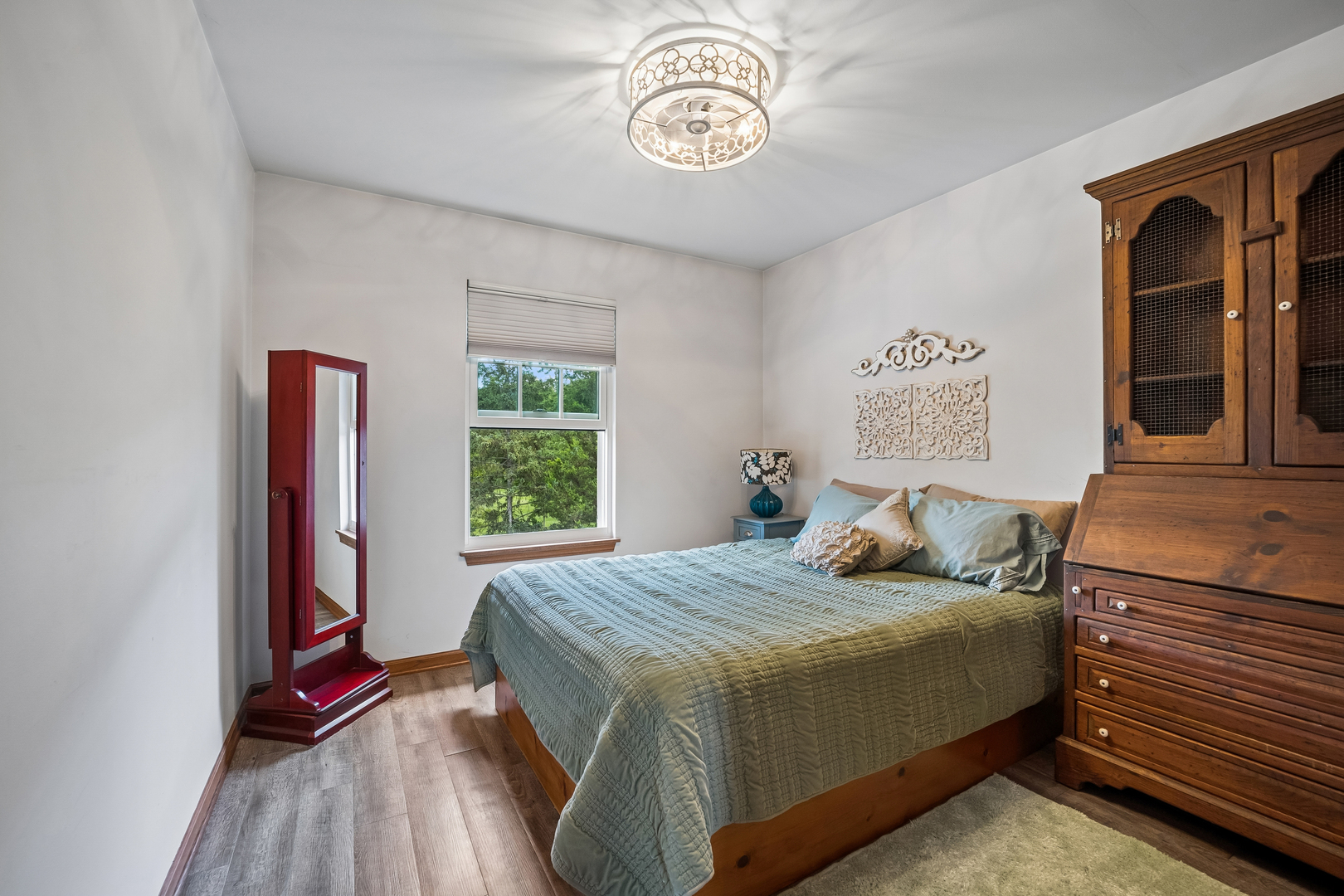 1406 Charleston Court Property Photo 16