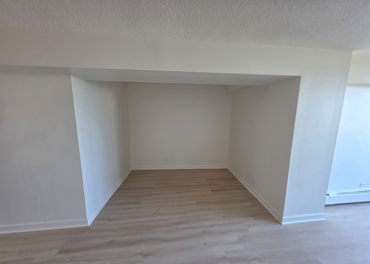 2201 Stewart 6h Property Photo 5