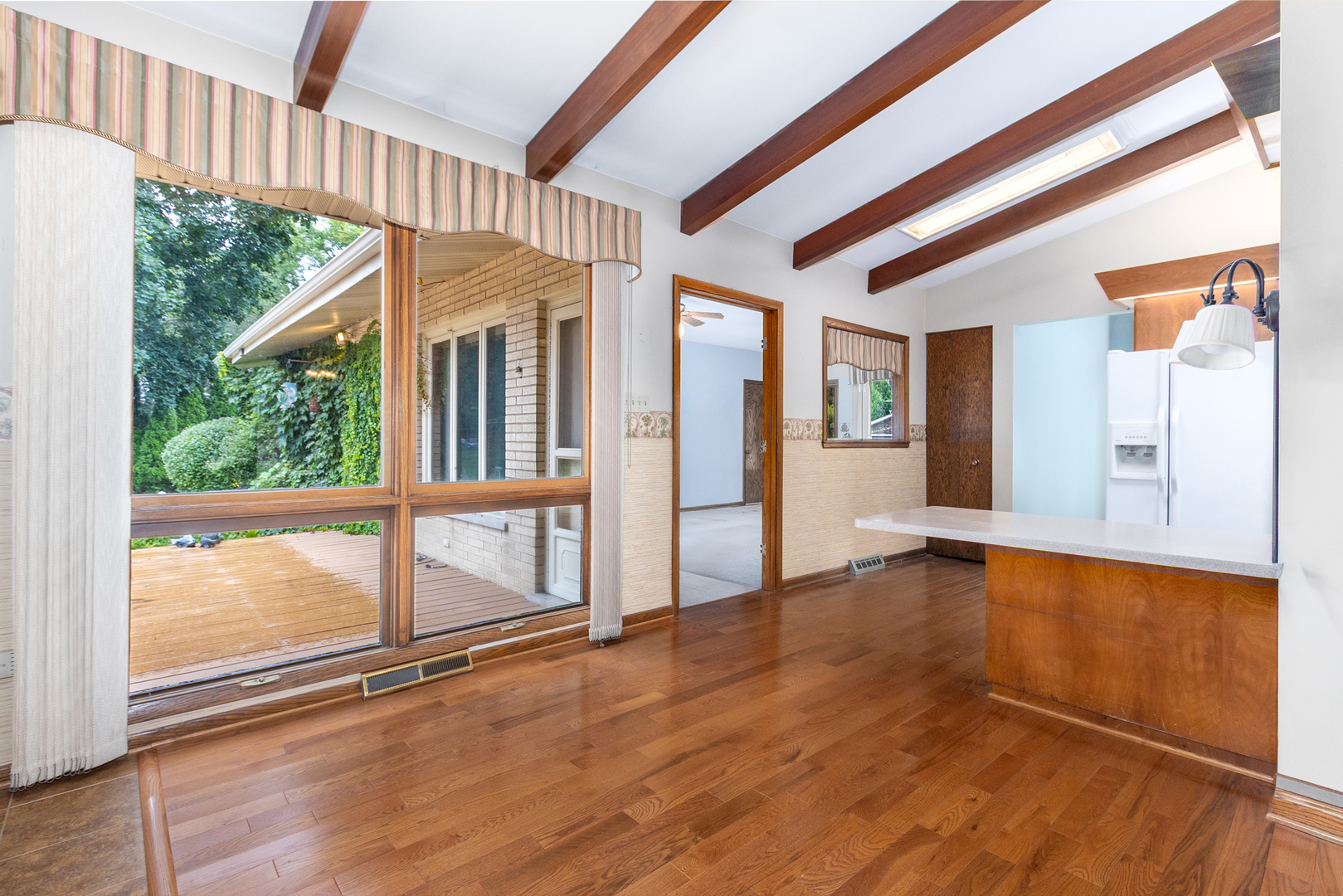 642 Country Lane Property Photo 12