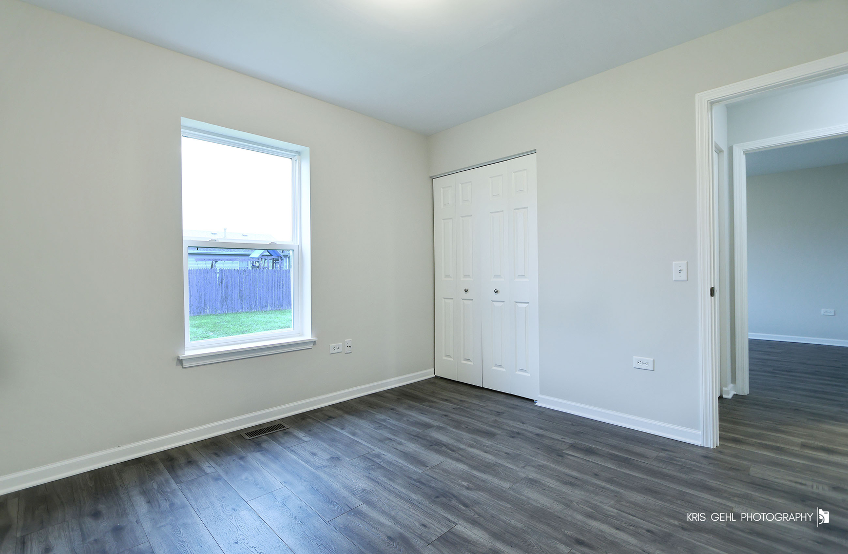 1410 Thomas Drive Property Photo 13