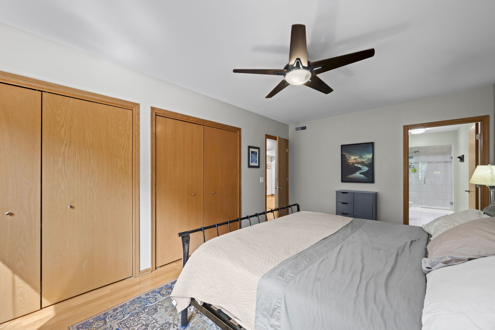 5360 N Lowell Avenue 511 Property Photo 13