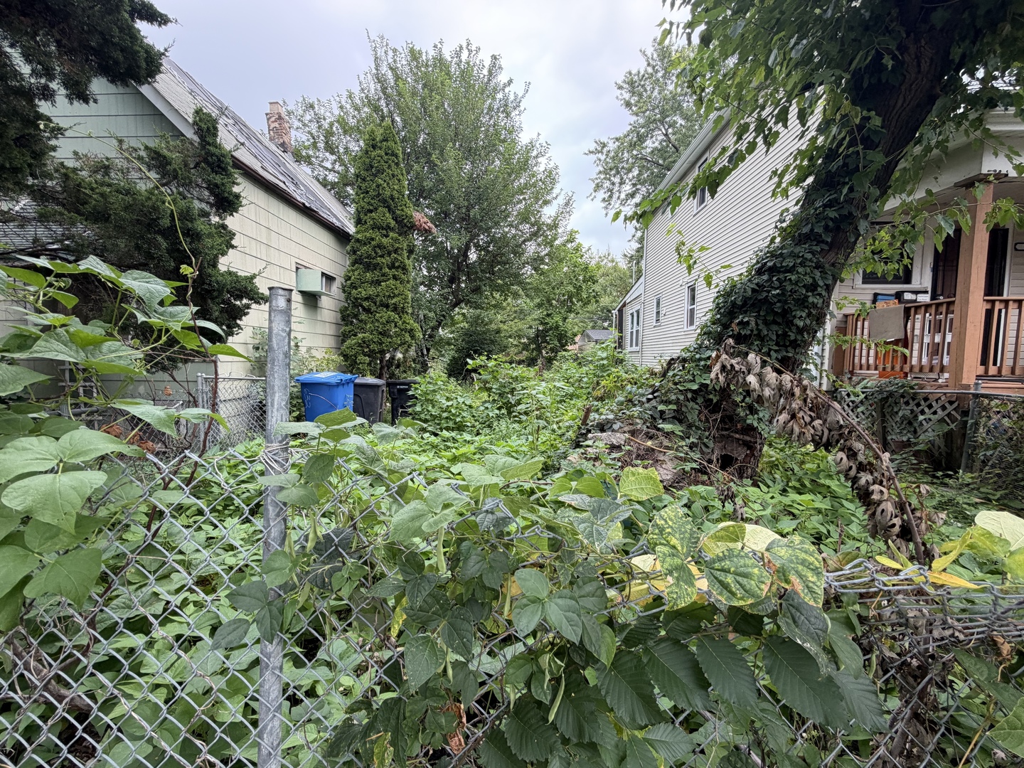 635 N LEAMINGTON Avenue Property Photo 1