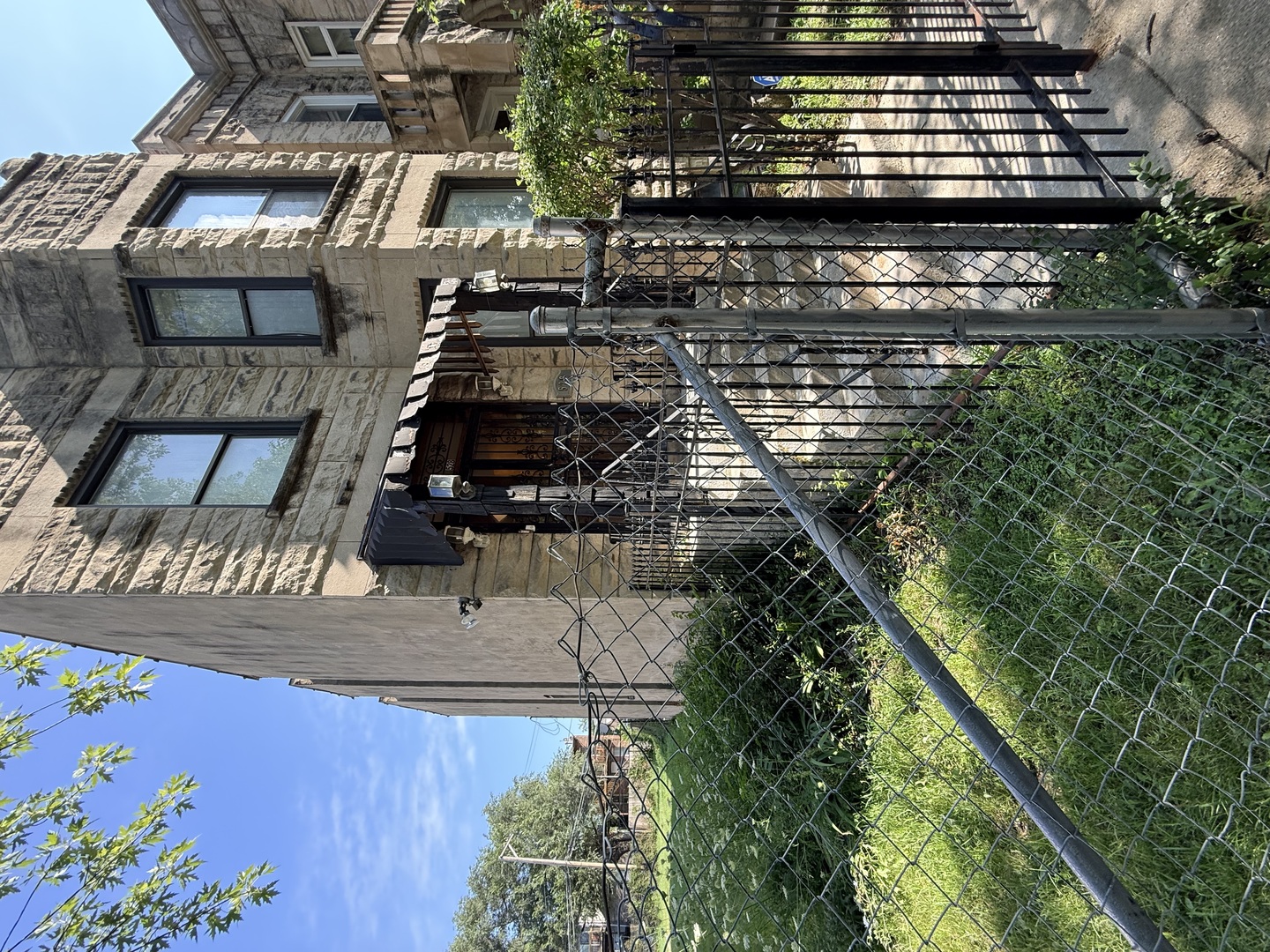 528 E 46th Place Property Photo 1