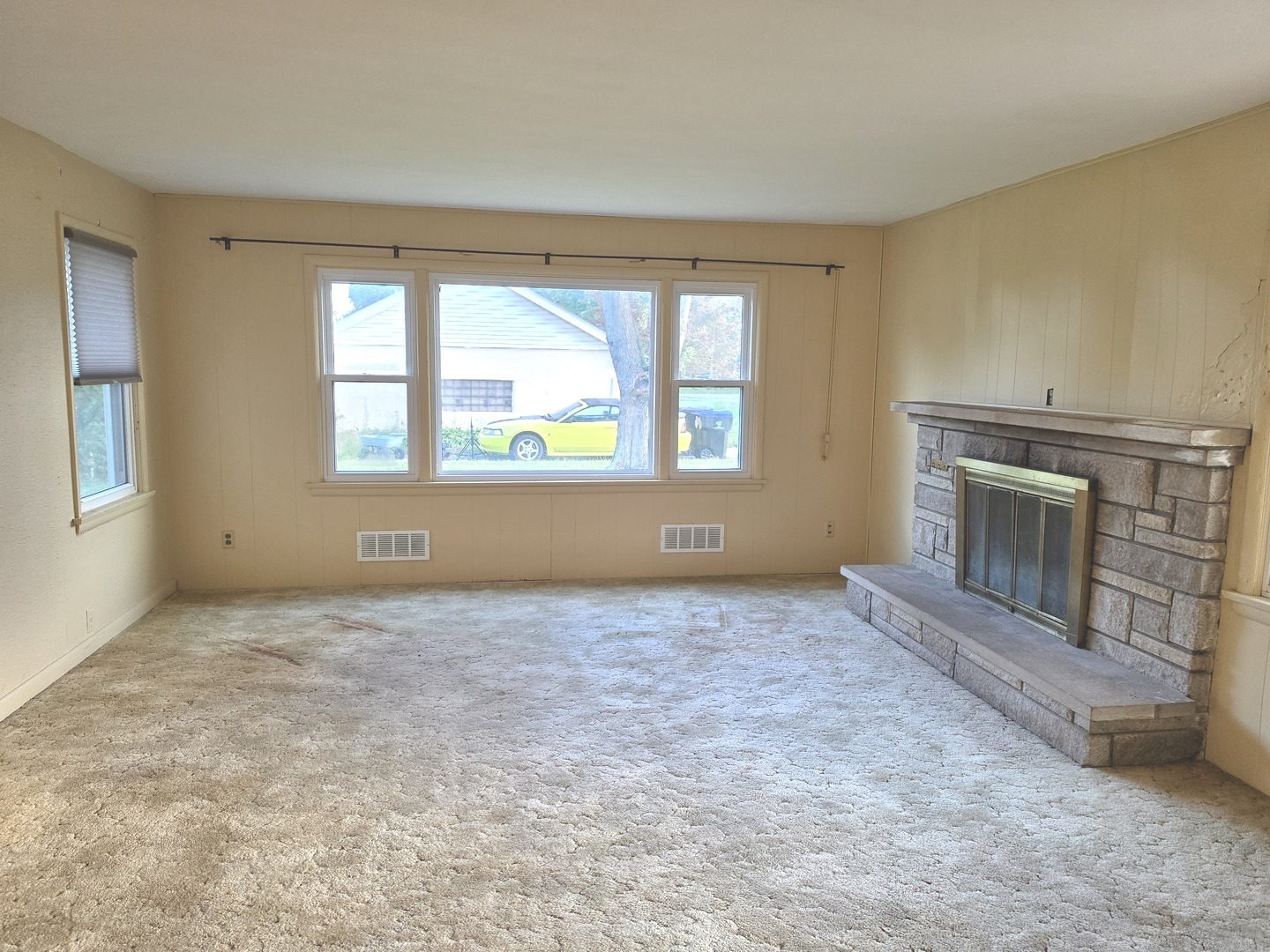 906 Snyder Drive Property Photo 13