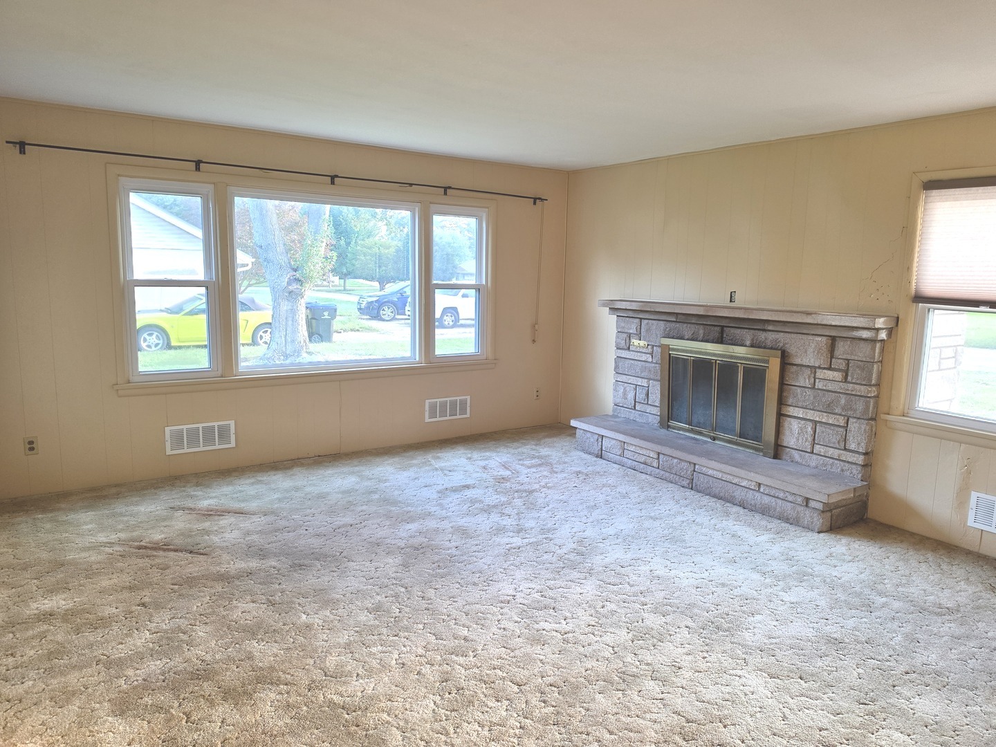 906 Snyder Drive Property Photo 14