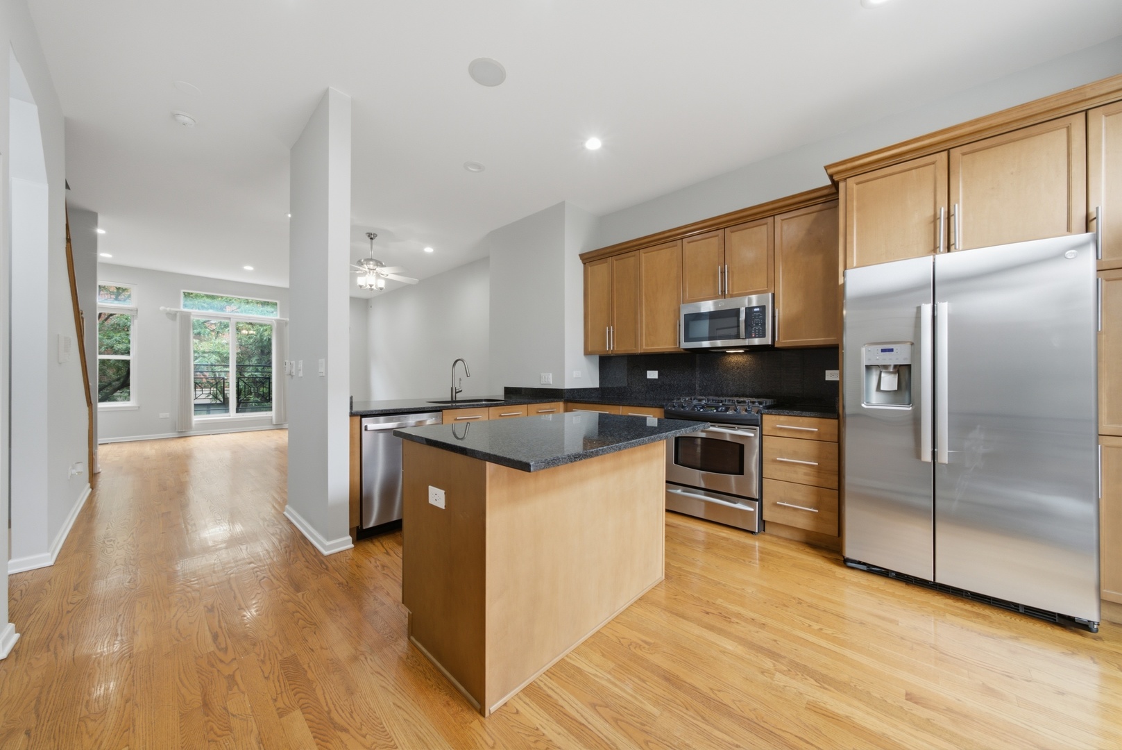 935 W College Parkway Property Photo 14