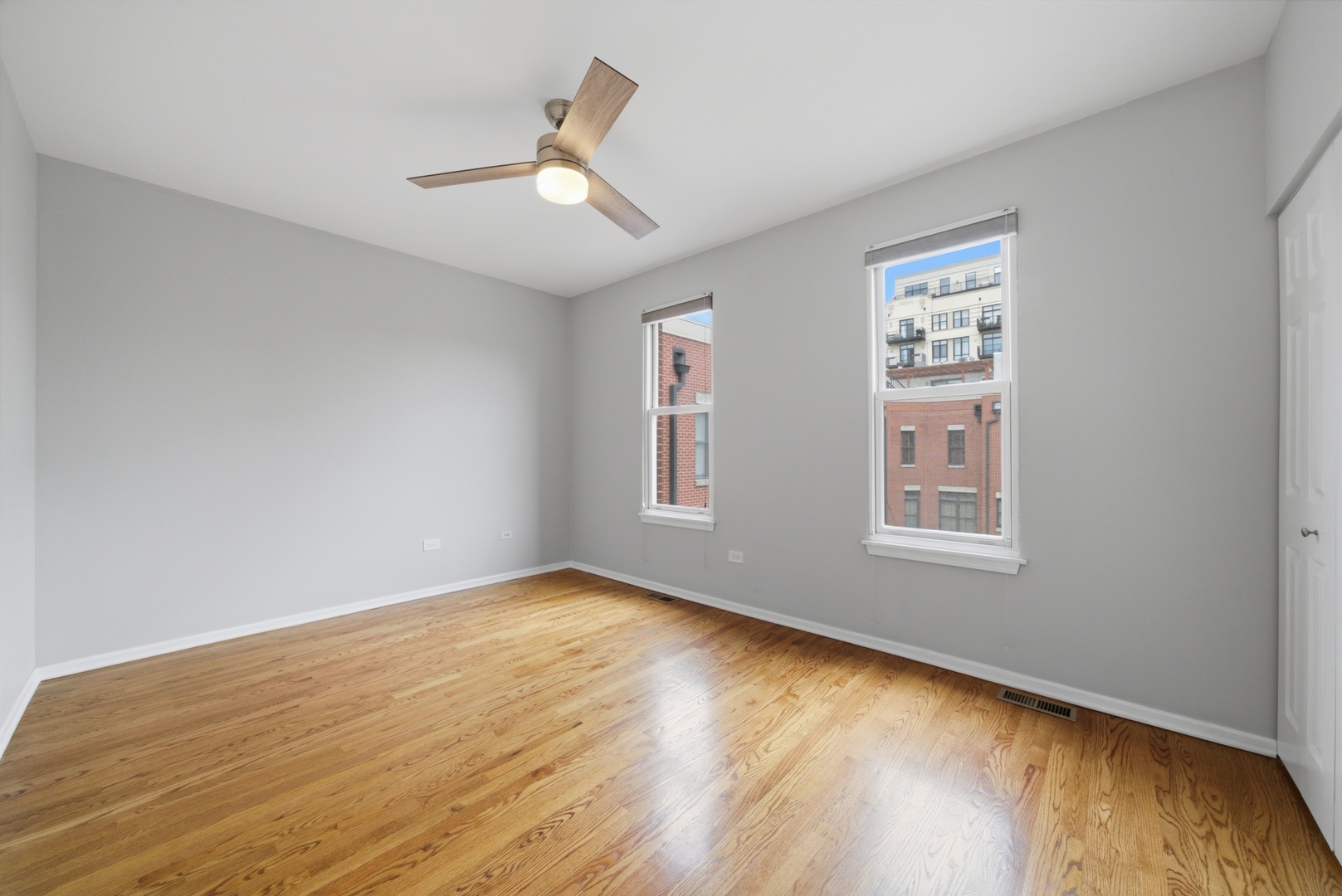935 W College Parkway Property Photo 23