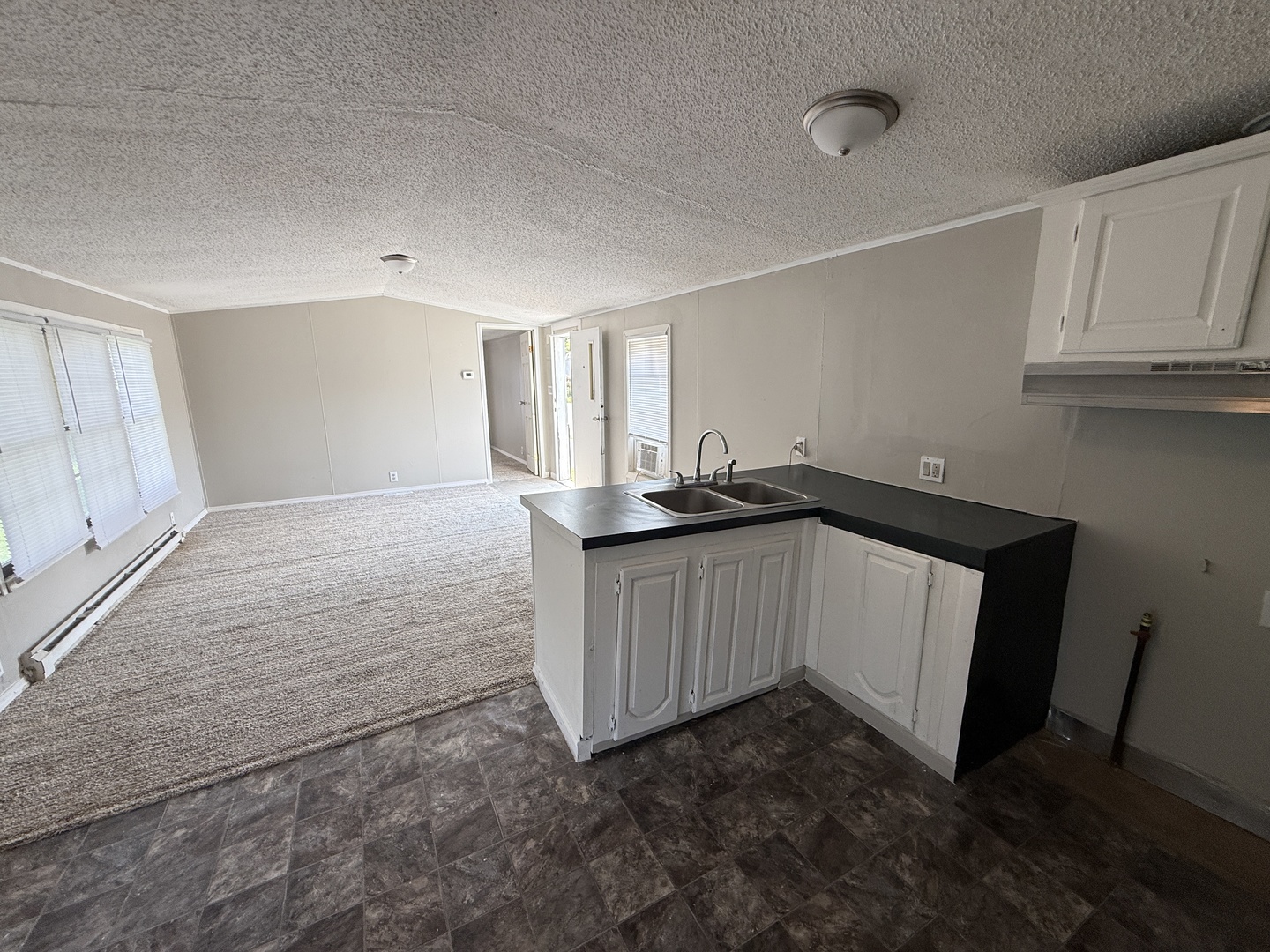 1712 S Dixie Highway 204 Property Photo 11