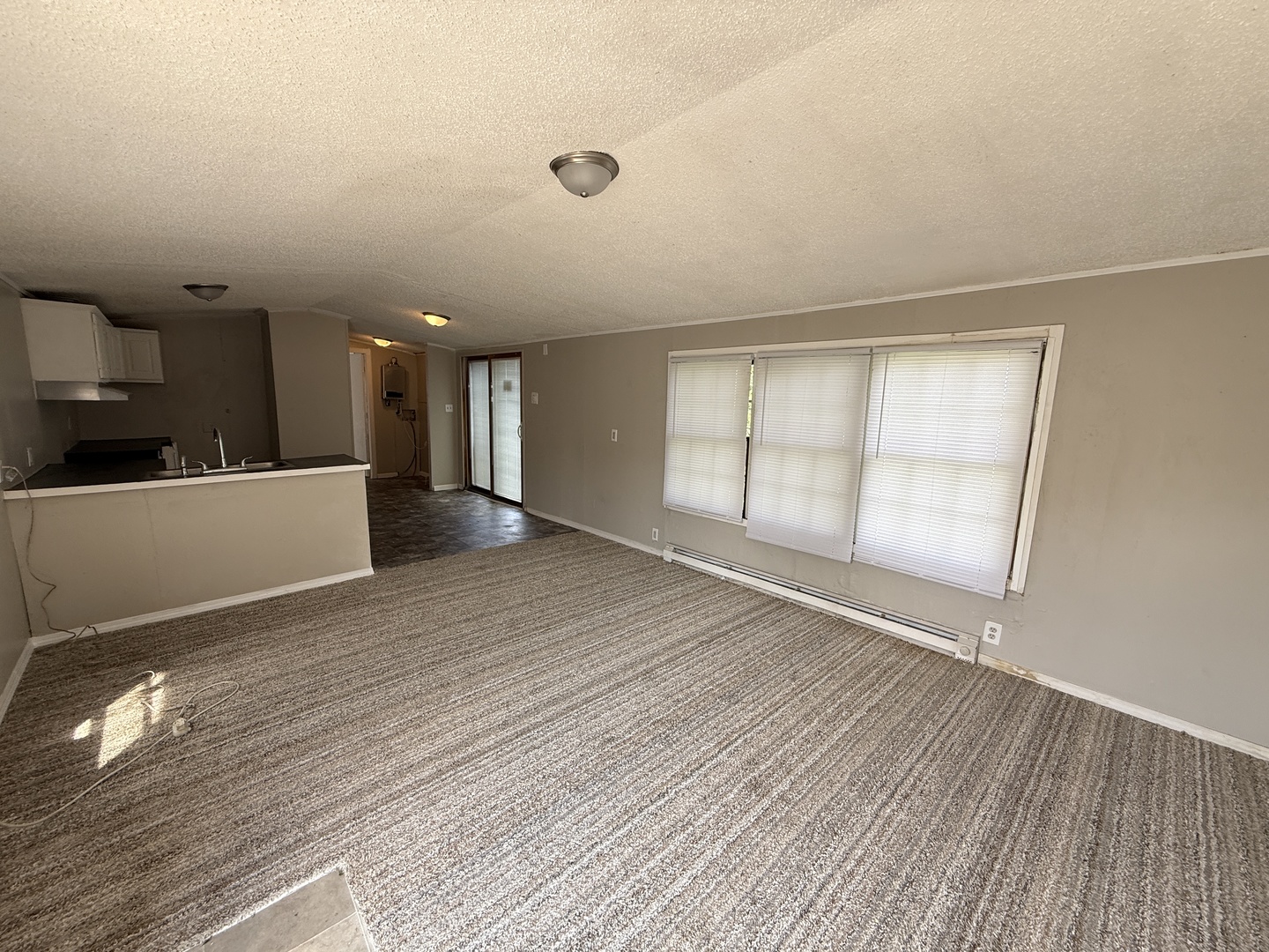 1712 S Dixie Highway 204 Property Photo 12