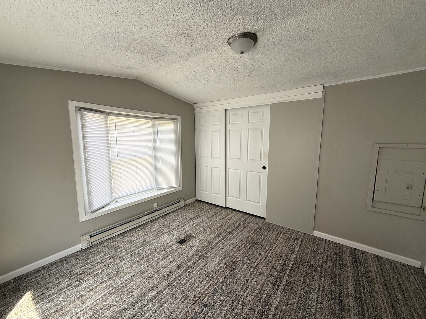 1712 S Dixie Highway 204 Property Photo 13