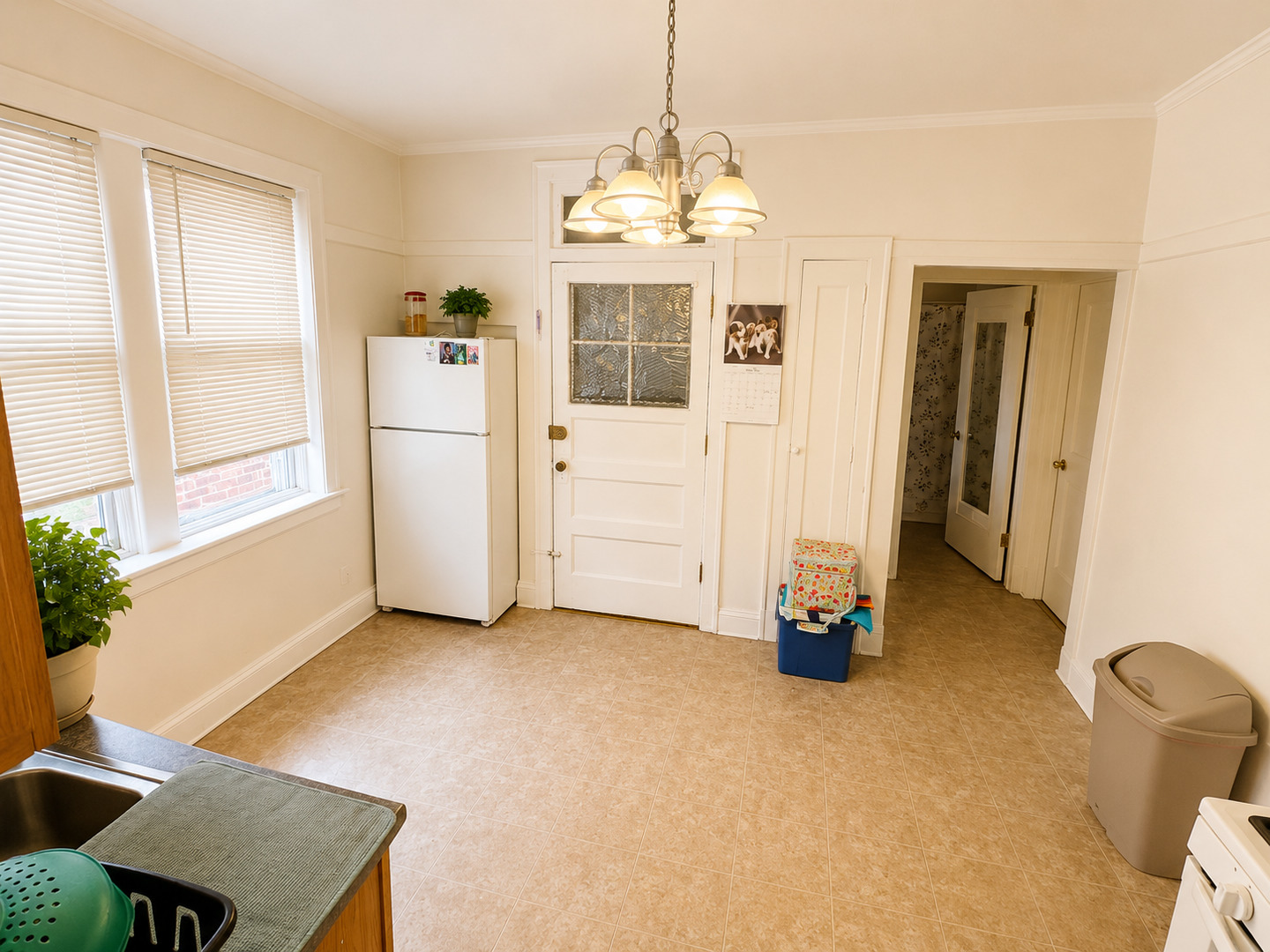 7414 S Chappel Avenue Property Photo 9