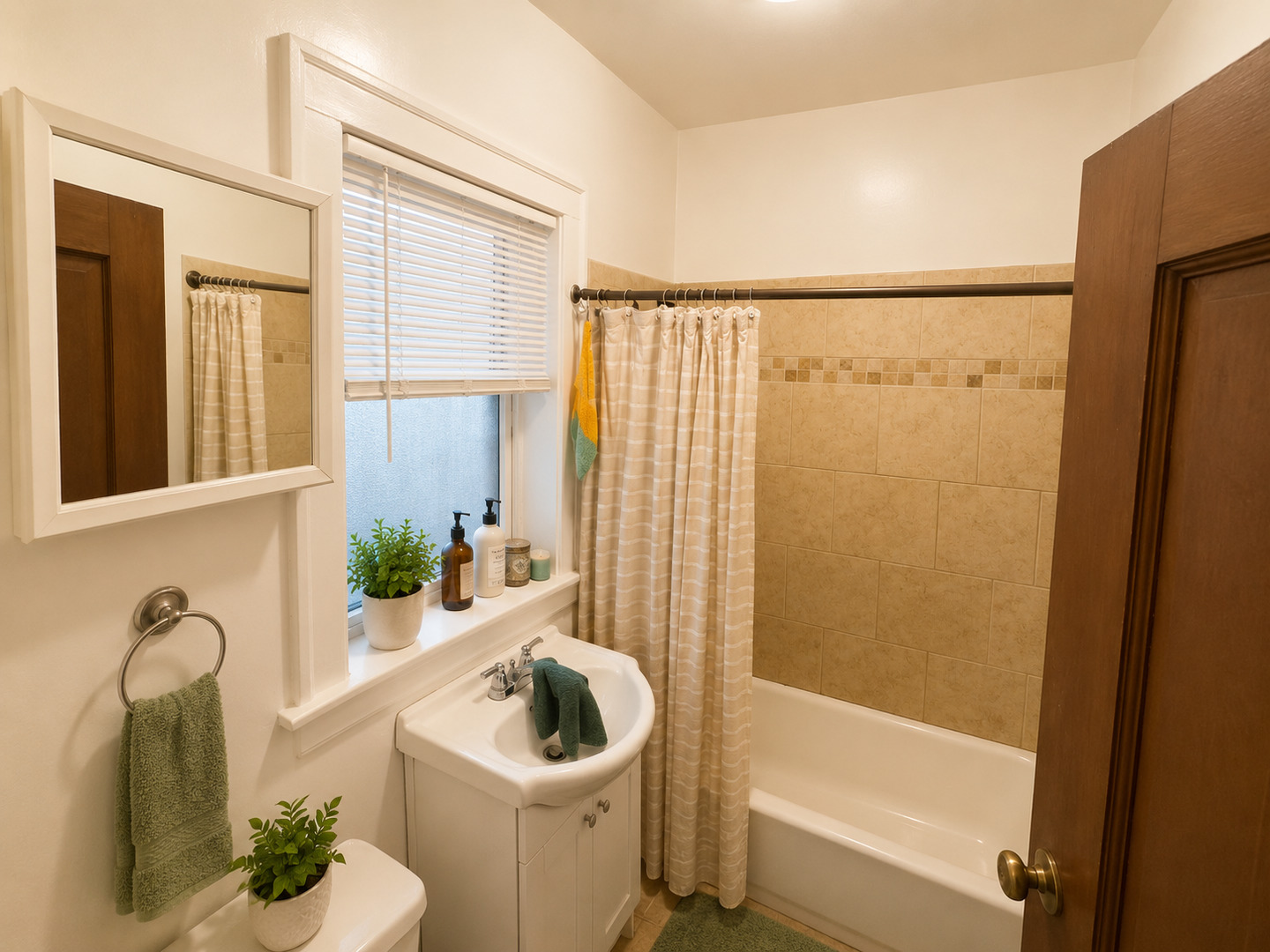 7414 S Chappel Avenue Property Photo 13