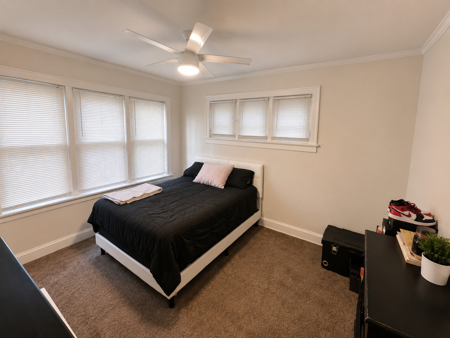 7414 S Chappel Avenue Property Photo 25