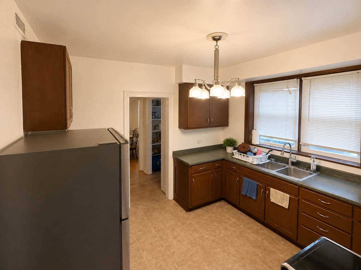 7414 S Chappel Avenue Property Photo 27