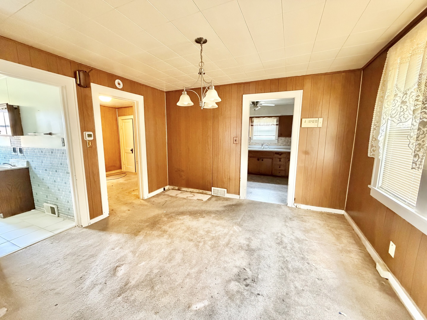 14613 Avers Avenue Property Photo 7