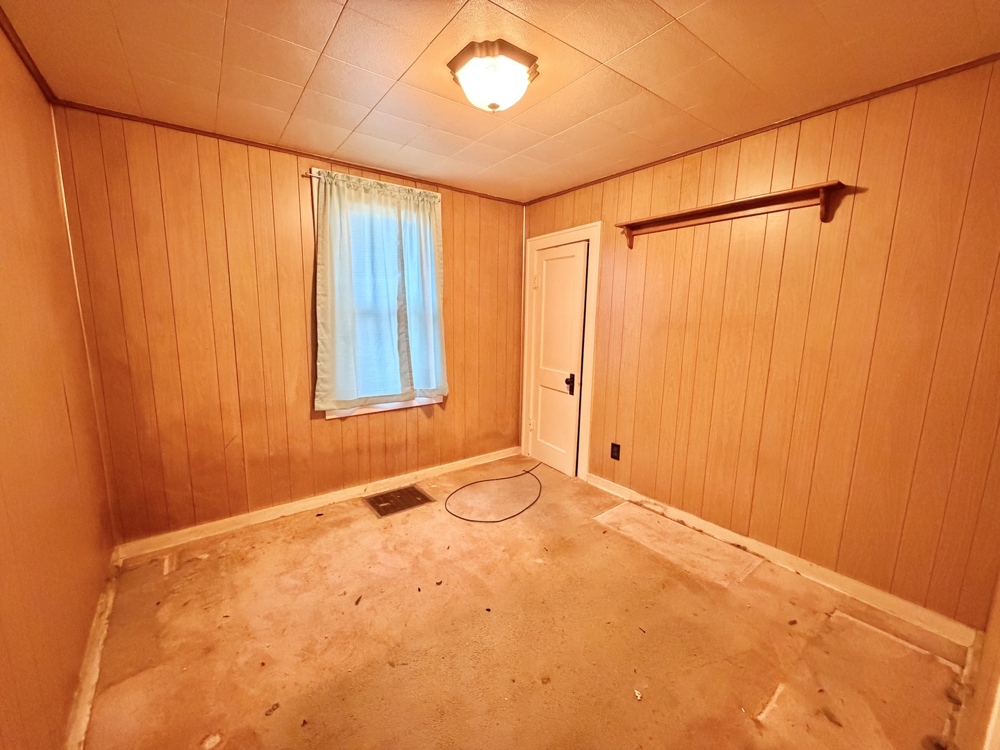 14613 Avers Avenue Property Photo 10