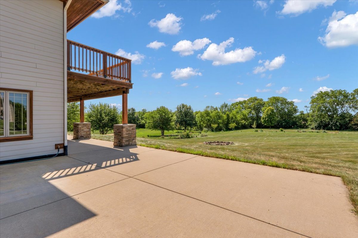 10952 Tanglewood Trails Drive Property Photo 6