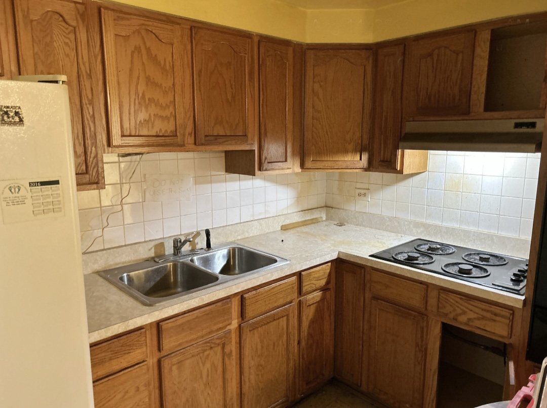 1300 E 87th Street Property Photo 6