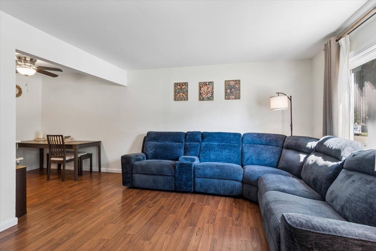 1013 Gael Drive B Property Photo 6