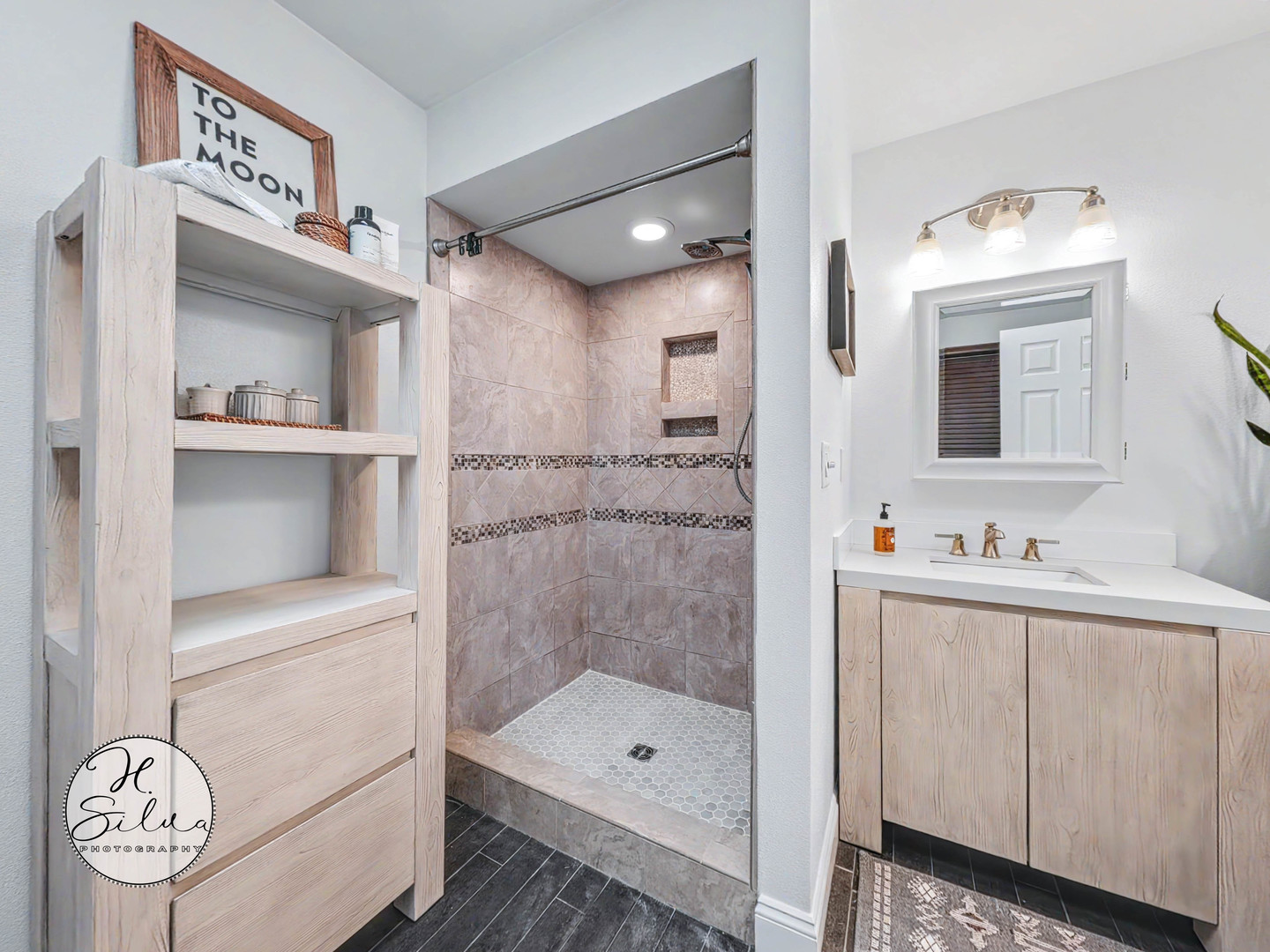 217 Candlewick Drive Property Photo 16
