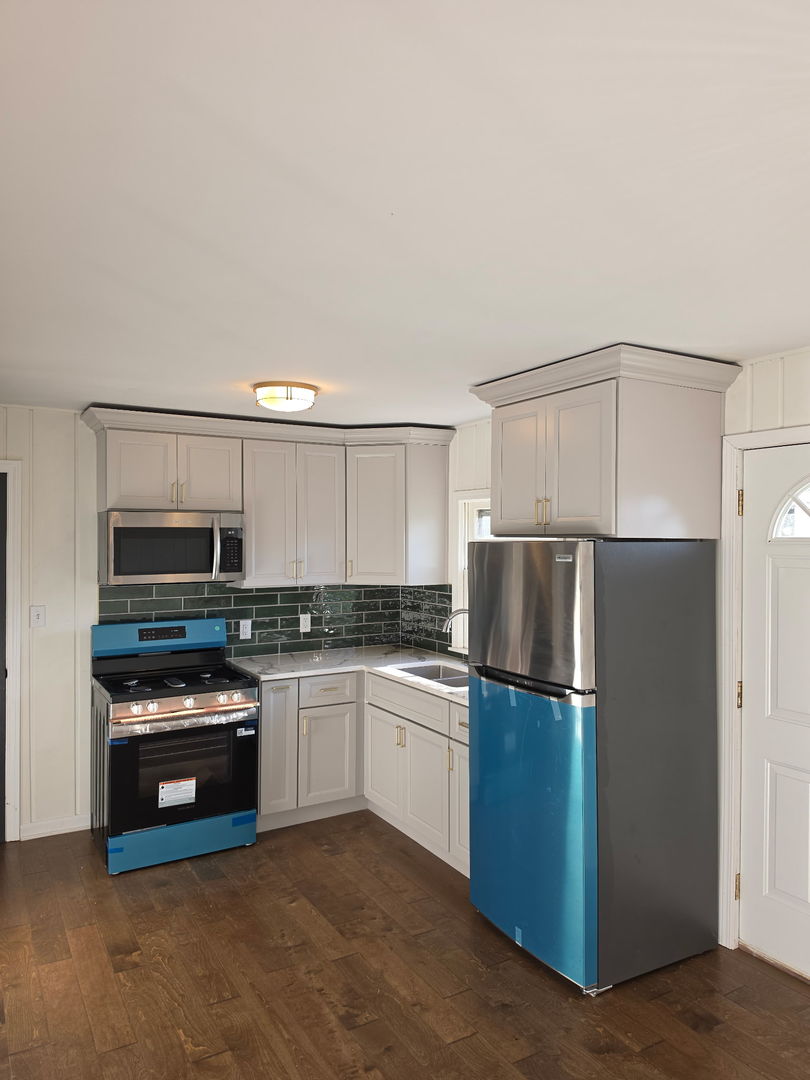 1304 11th Avenue Property Photo 6