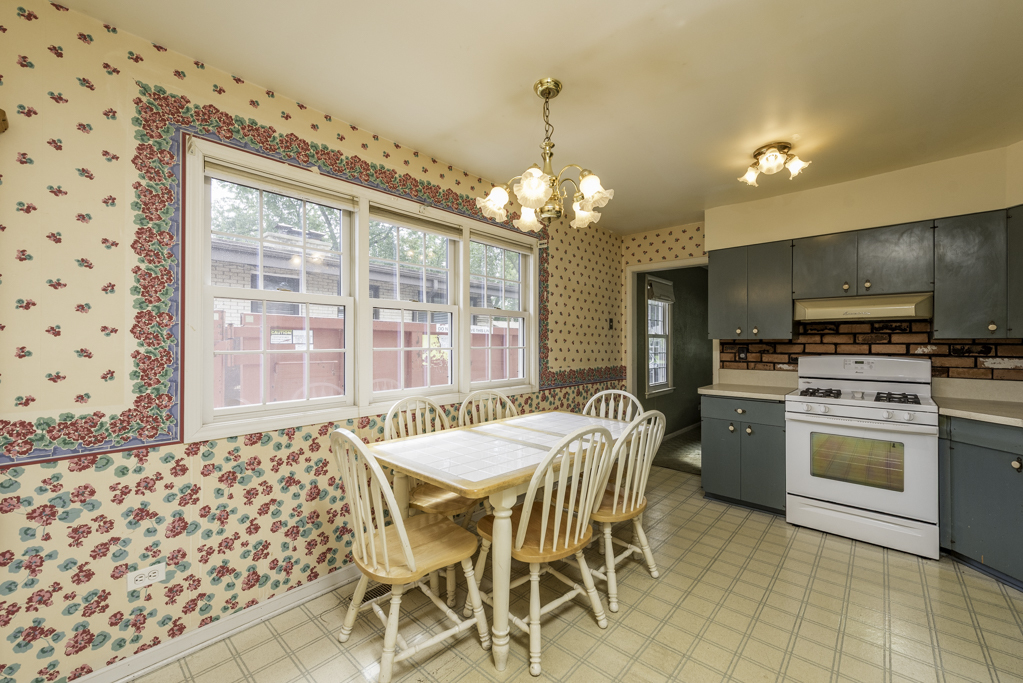 1939 Chestnut Street Property Photo 10