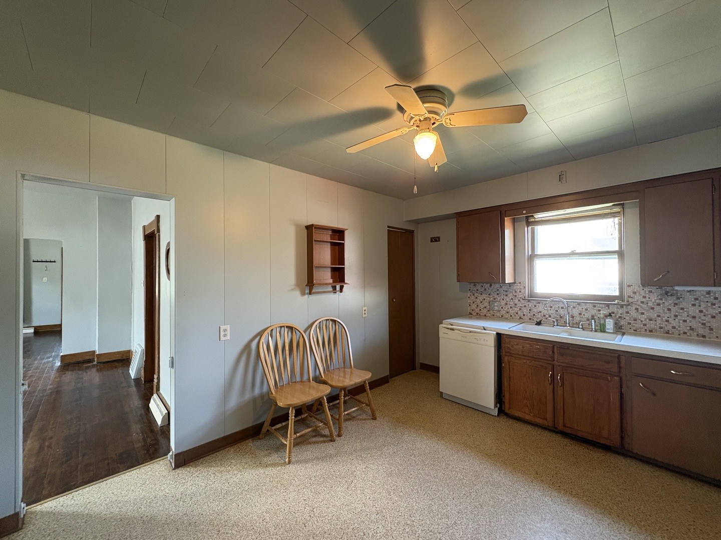 1423 Pulaski Street Property Photo 10