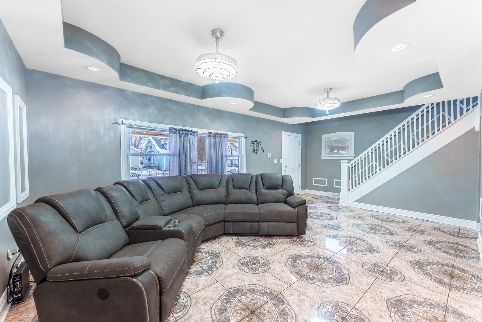 15117 Vine Avenue Property Photo 7