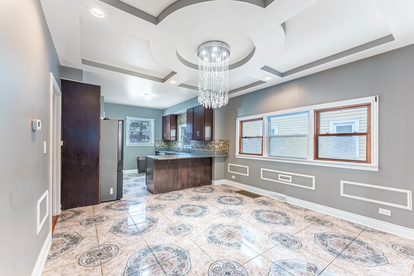 15117 Vine Avenue Property Photo 12