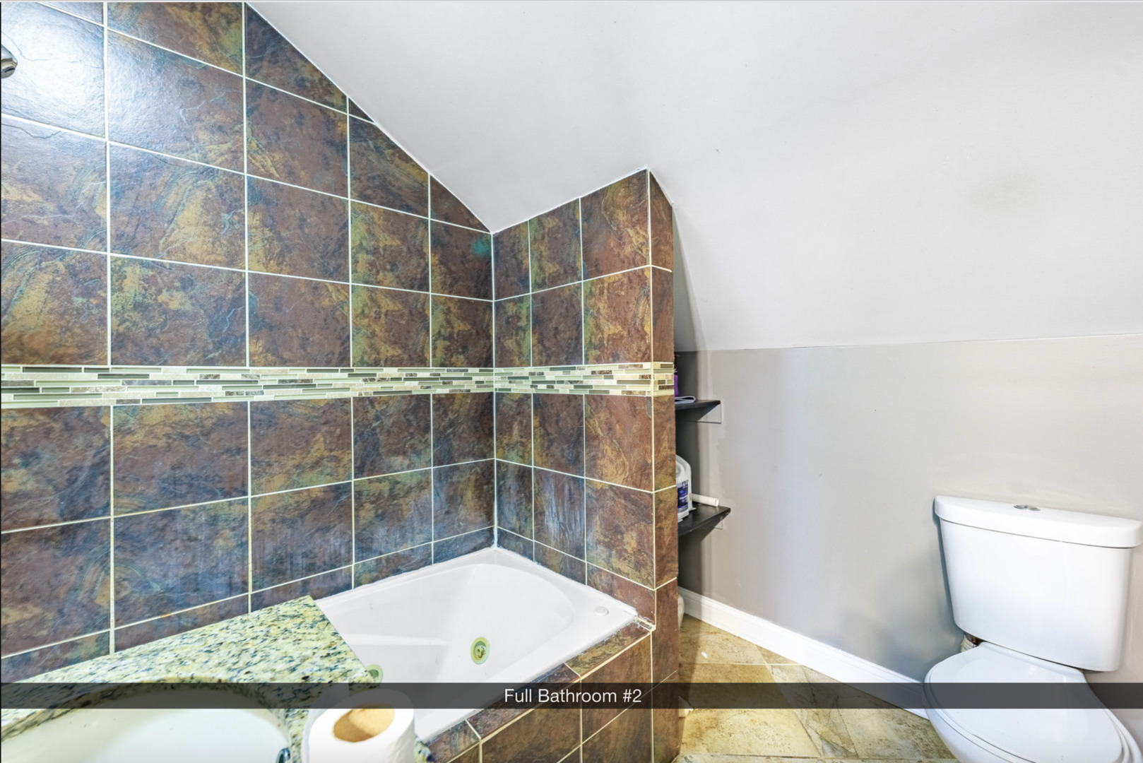 15117 Vine Avenue Property Photo 17