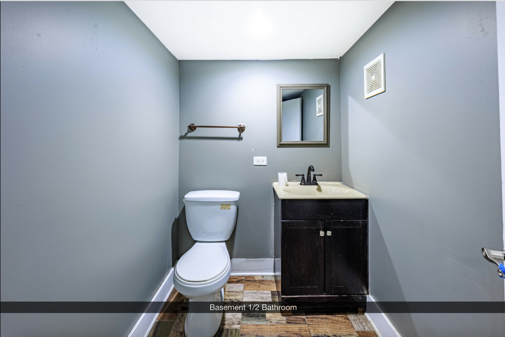 15117 Vine Avenue Property Photo 26
