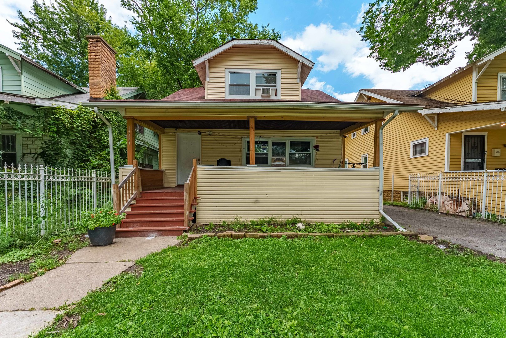 15117 Vine Avenue Property Photo 28