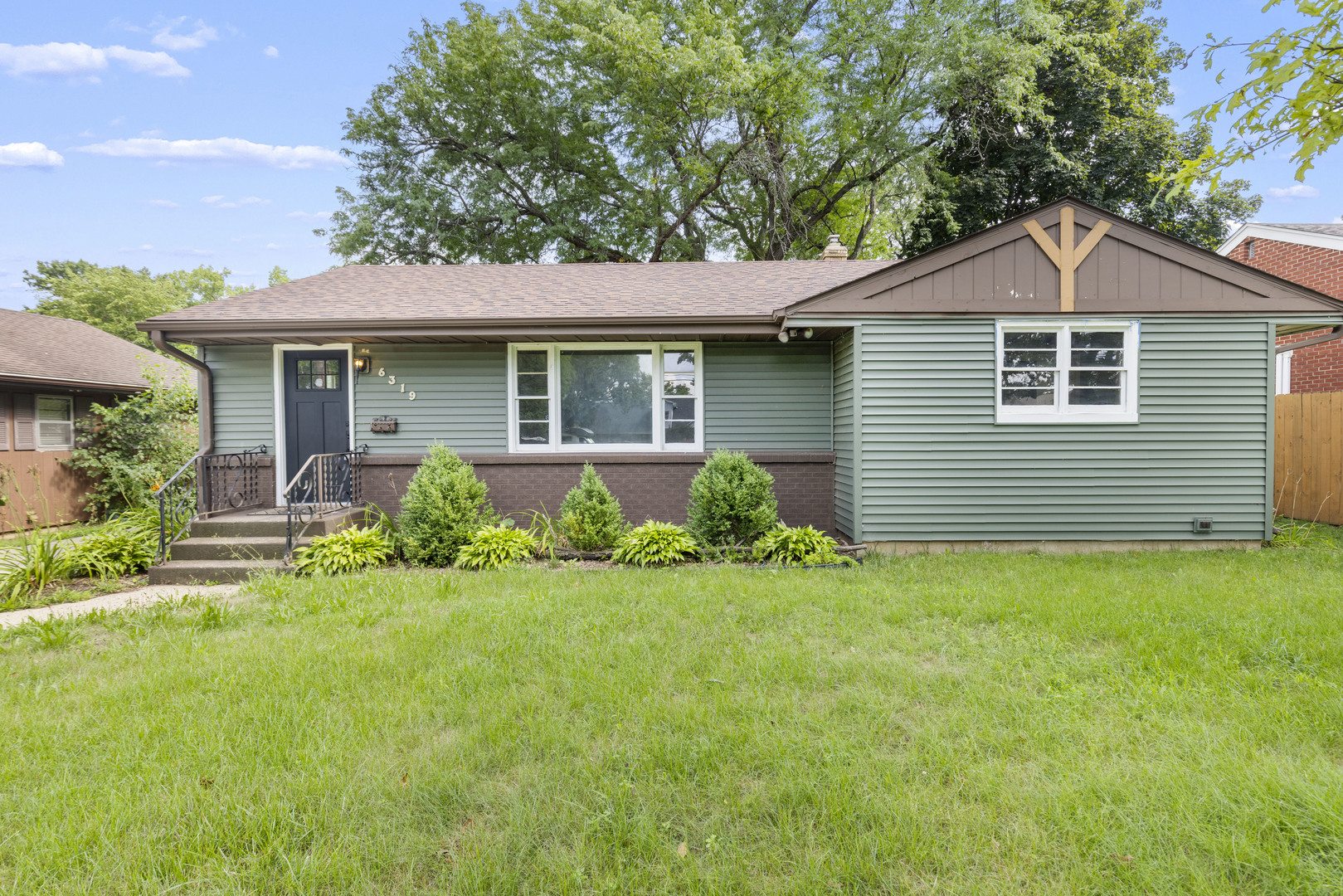 6319 Park Ridge Road Property Photo 1
