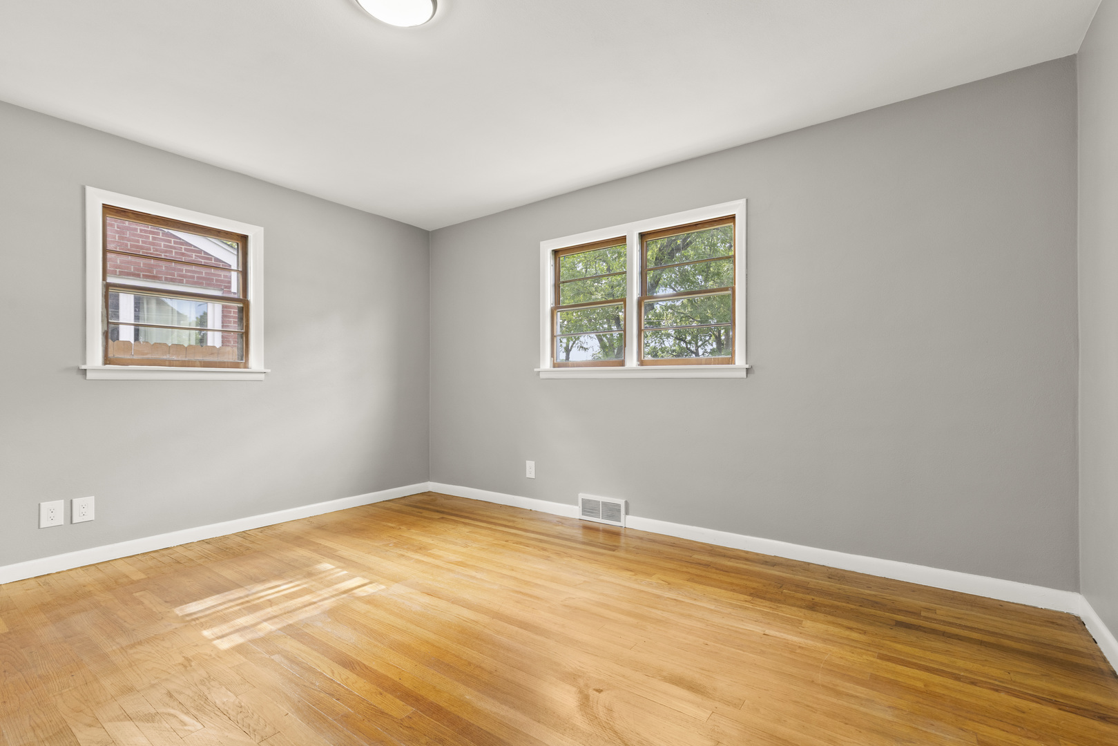 6319 Park Ridge Road Property Photo 7