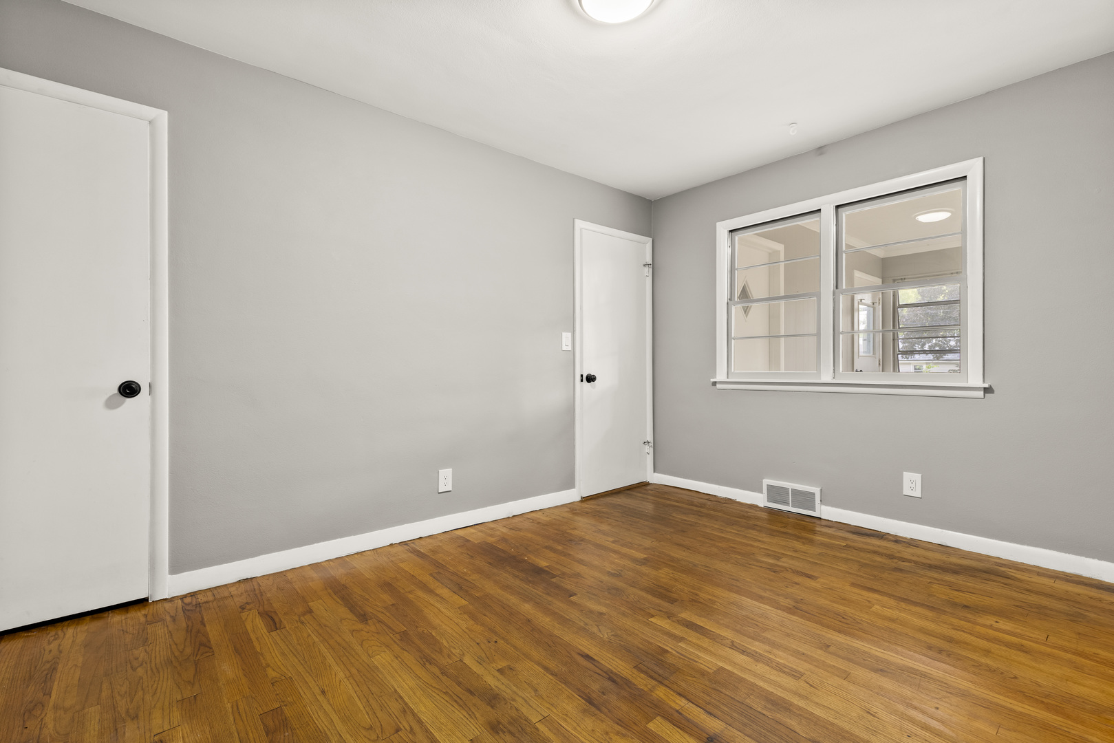 6319 Park Ridge Road Property Photo 10