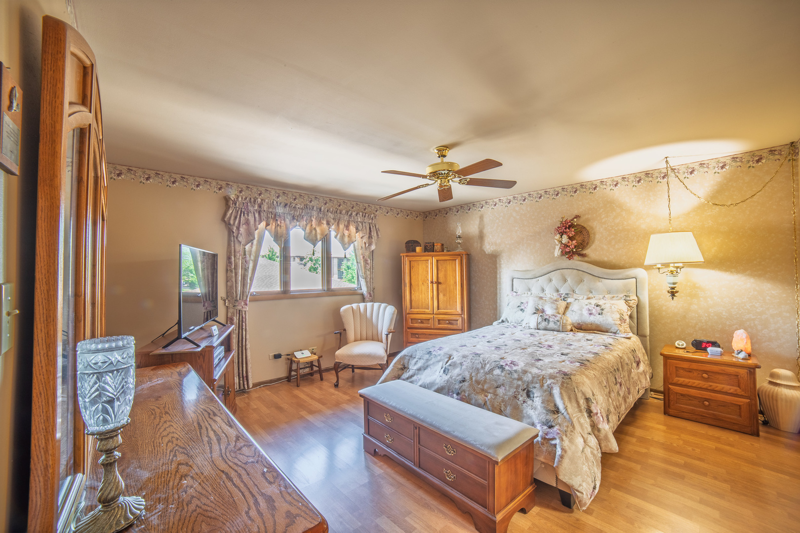 8252 Ashley Lane Property Photo 6