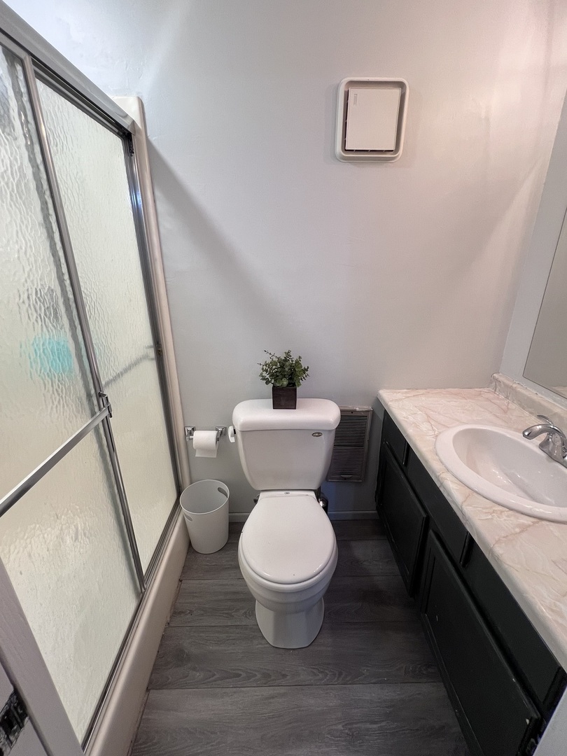 2500 Sycamore Drive 106 Property Photo 17