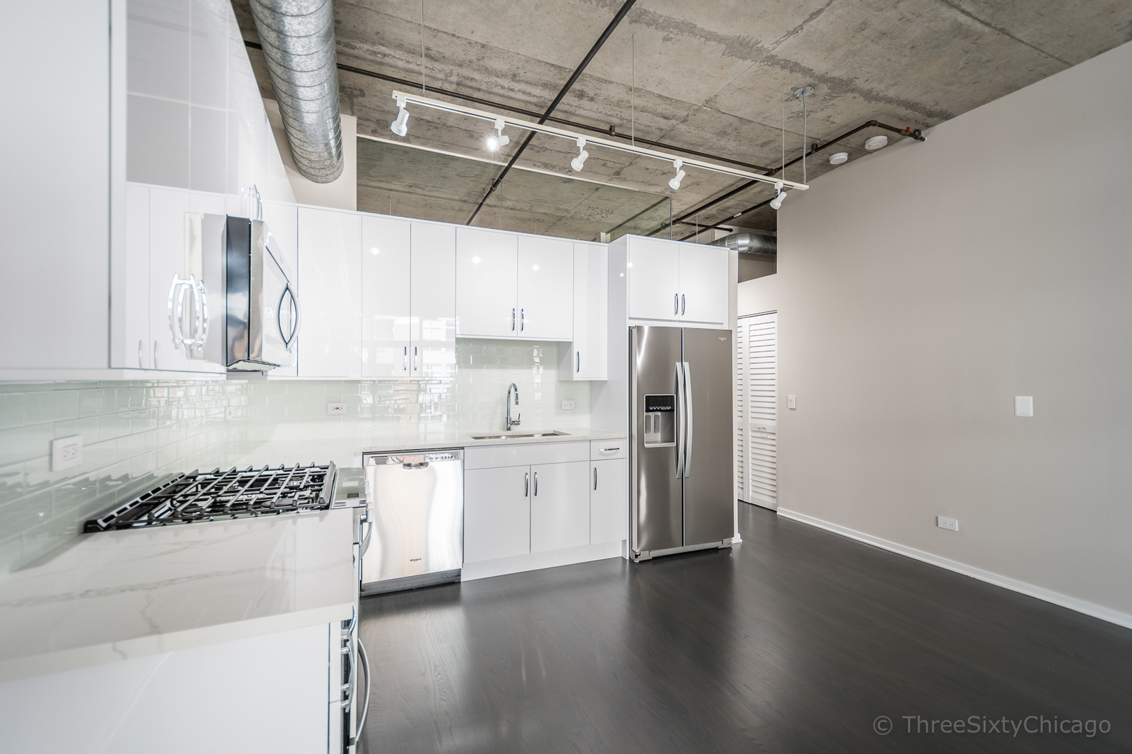 1000 W Adams Street 506 Property Photo 6