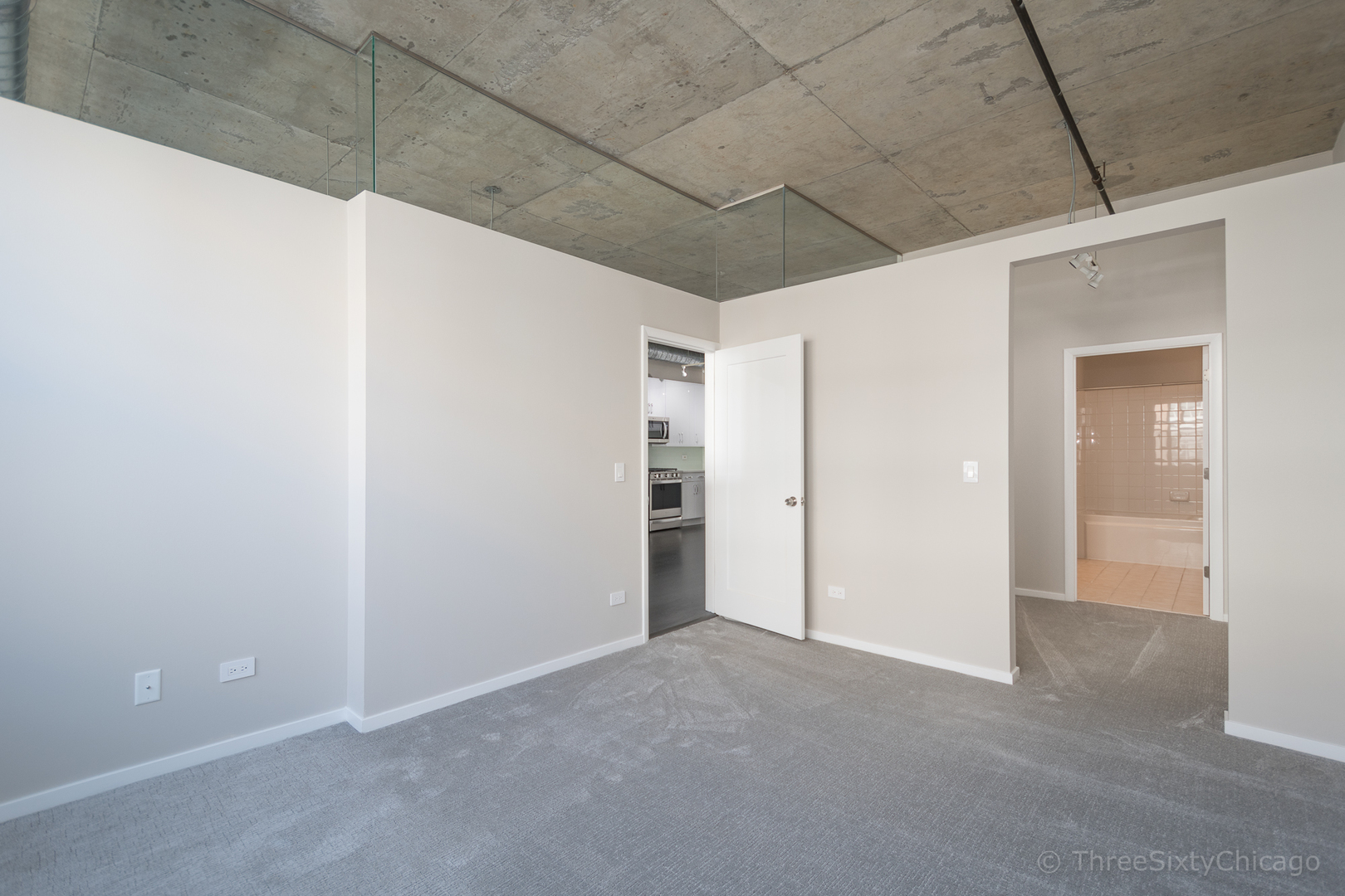 1000 W Adams Street 506 Property Photo 15