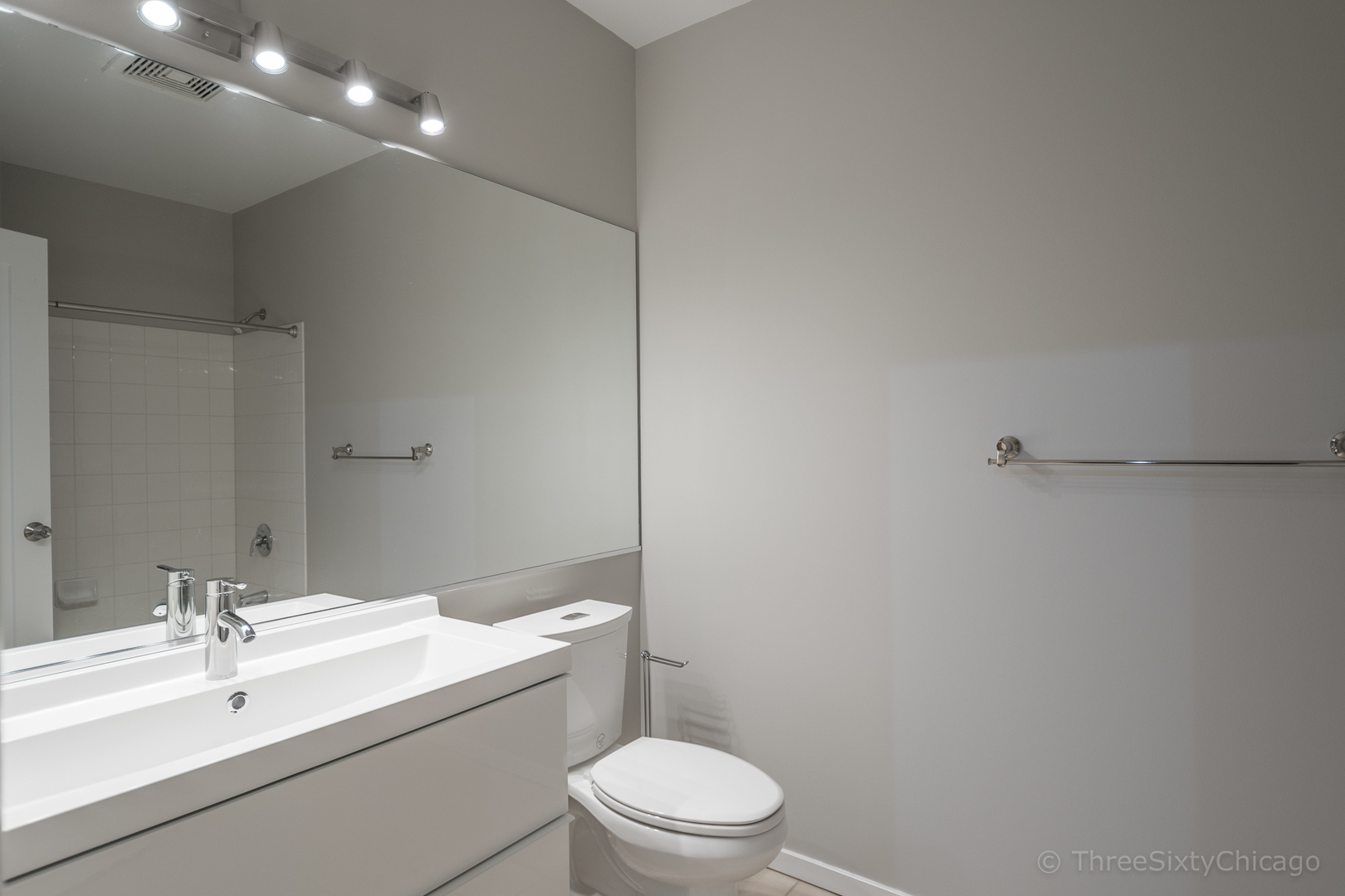 1000 W Adams Street 506 Property Photo 23