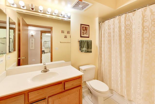 750 Pearson Street 407 Property Photo 10